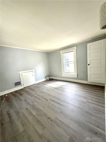215 Heaton Avenue, Dayton, OH 45410