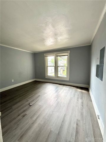 215 Heaton Avenue, Dayton, OH 45410