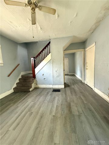 215 Heaton Avenue, Dayton, OH 45410