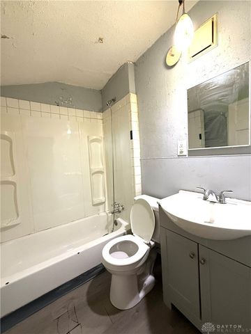 215 Heaton Avenue, Dayton, OH 45410