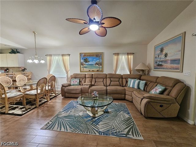9249 Aegean CIR, Lehigh Acres, FL 33936