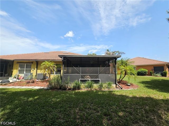 9249 Aegean CIR, Lehigh Acres, FL 33936