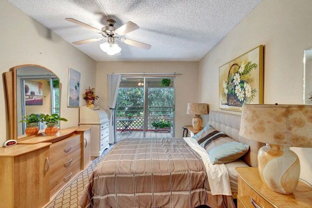 3054 Rexford C, Boca Raton, FL 33434