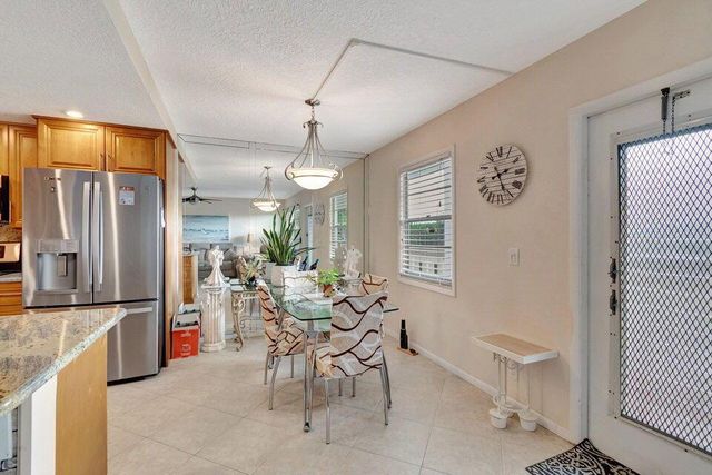 3054 Rexford C, Boca Raton, FL 33434