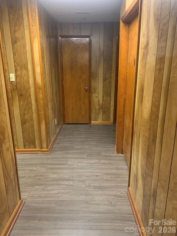 117 W Union Street, Morganton, NC 28655