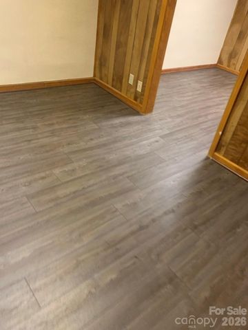 117 W Union Street, Morganton, NC 28655