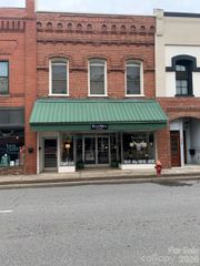 117 W Union Street, Morganton, NC 28655