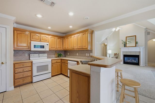 2507 Renaissance Circle, Denison, TX 75020