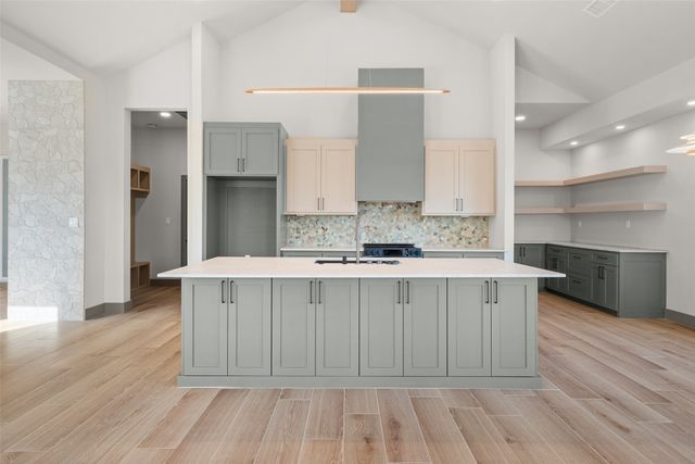 7316 N Sundance Drive, Joshua, TX 76058