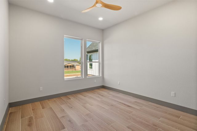 7316 N Sundance Drive, Joshua, TX 76058