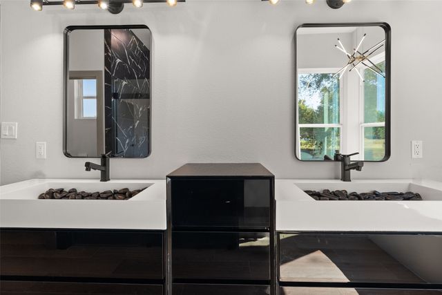 7316 N Sundance Drive, Joshua, TX 76058