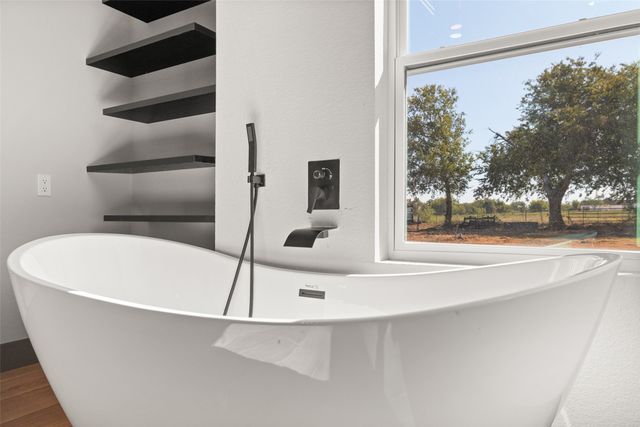 7316 N Sundance Drive, Joshua, TX 76058