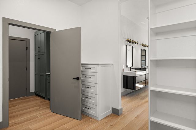 7316 N Sundance Drive, Joshua, TX 76058