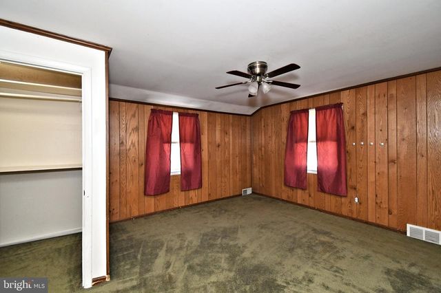 145 COLONIAL, Norristown, PA 19403