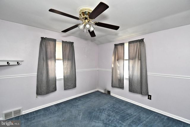 145 COLONIAL, Norristown, PA 19403