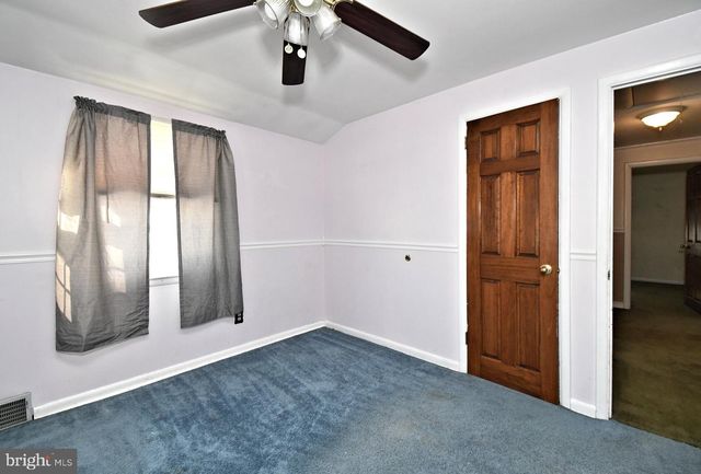 145 COLONIAL, Norristown, PA 19403