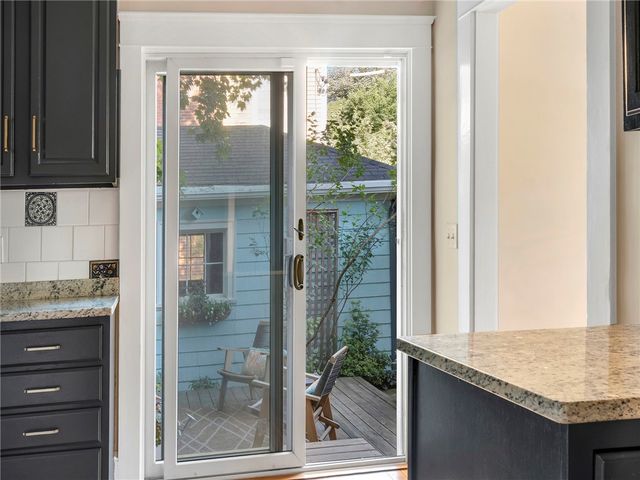 377 Cole Avenue, Providence, RI 02906