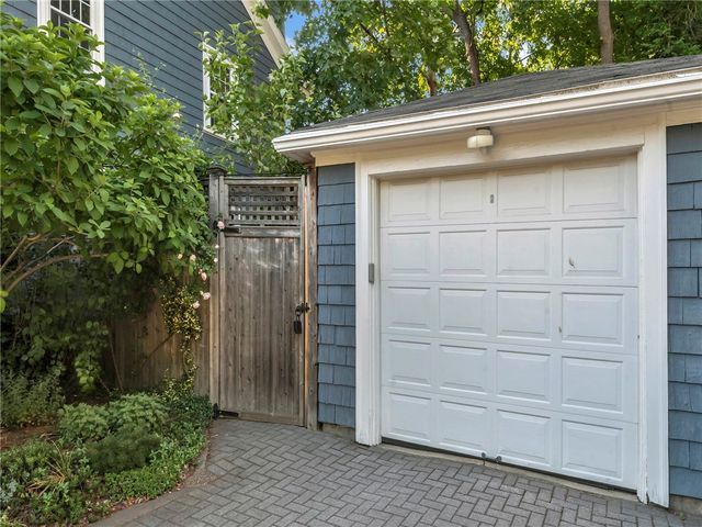 377 Cole Avenue, Providence, RI 02906