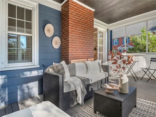 377 Cole Avenue, Providence, RI 02906