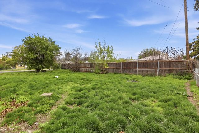 7907 E Indiana Ave, Spokane Valley, WA 99212