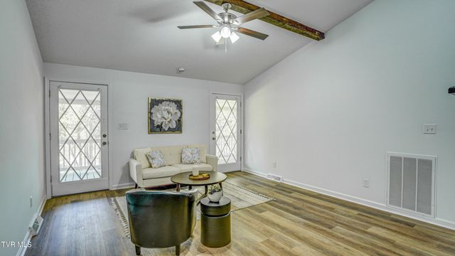 4 Haver Hill Court, Johnson City, TN 37604