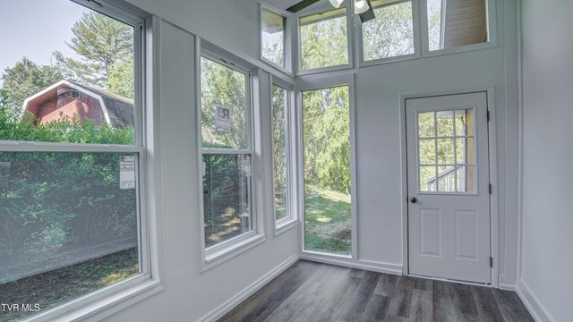 4 Haver Hill Court, Johnson City, TN 37604