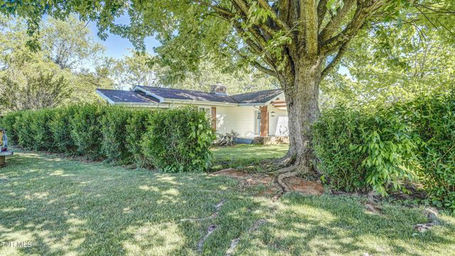 4 Haver Hill Court, Johnson City, TN 37604