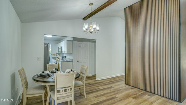 4 Haver Hill Court, Johnson City, TN 37604