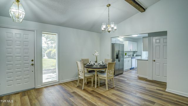 4 Haver Hill Court, Johnson City, TN 37604