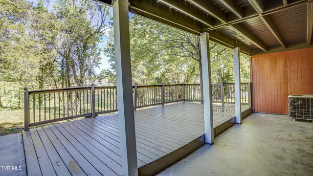 4 Haver Hill Court, Johnson City, TN 37604