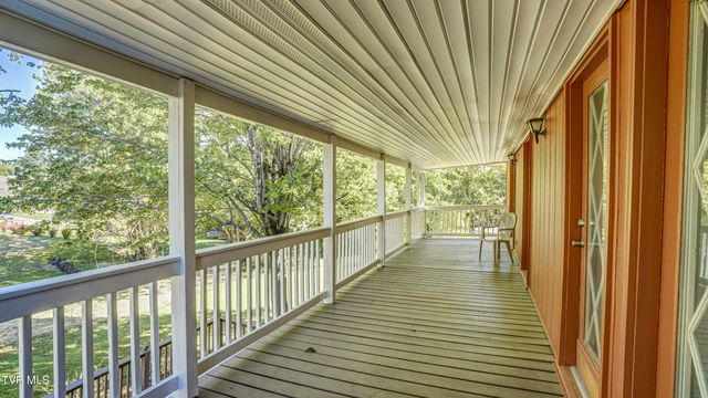 4 Haver Hill Court, Johnson City, TN 37604