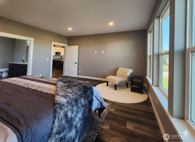 332 Cockle Street SW, Ocean Shores, WA 98569