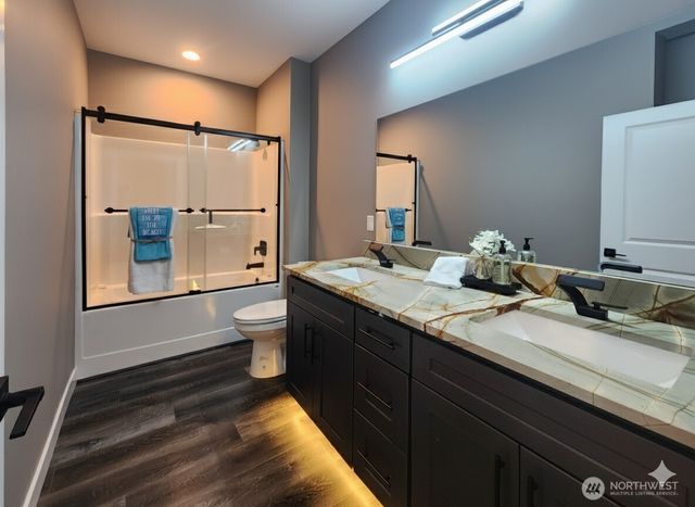 332 Cockle Street SW, Ocean Shores, WA 98569