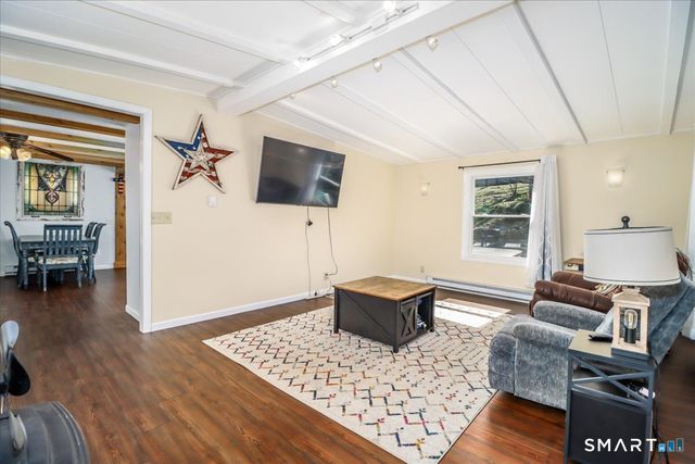 61 Pumpkin Hill Road, New Milford, CT 06776