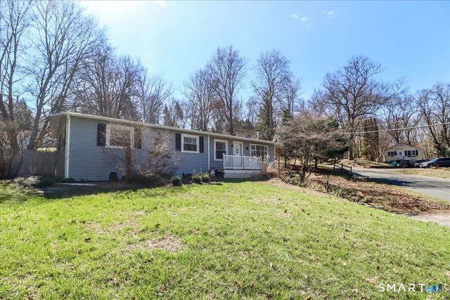 61 Pumpkin Hill Road, New Milford, CT 06776
