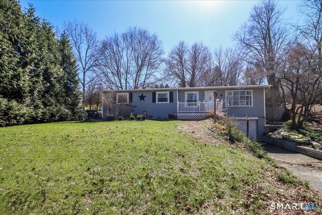 61 Pumpkin Hill Road, New Milford, CT 06776