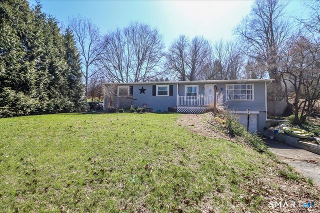 61 Pumpkin Hill Road, New Milford, CT 06776