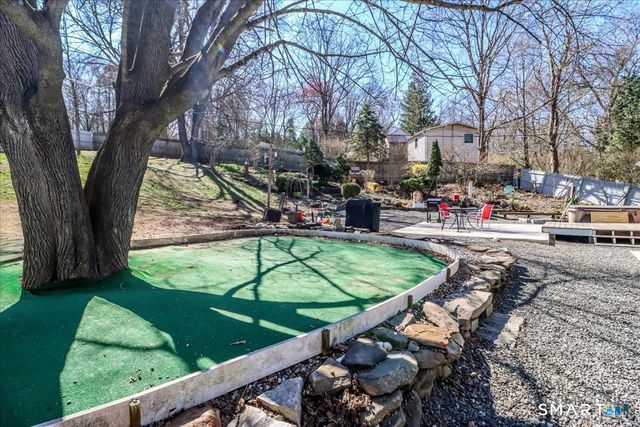 61 Pumpkin Hill Road, New Milford, CT 06776