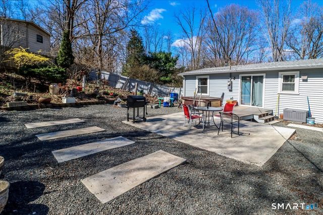 61 Pumpkin Hill Road, New Milford, CT 06776