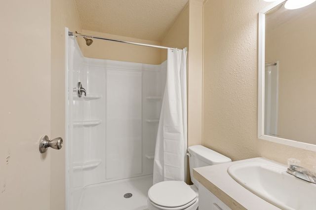 4120 E Marigold St, Gardendale, TX 79758