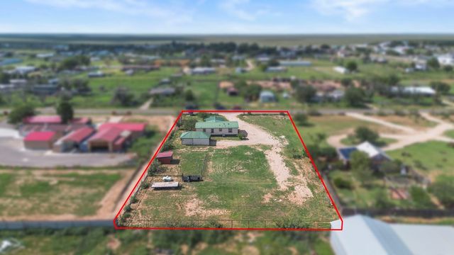 4120 E Marigold St, Gardendale, TX 79758