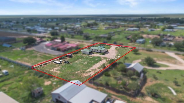 4120 E Marigold St, Gardendale, TX 79758