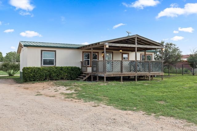 4120 E Marigold St, Gardendale, TX 79758