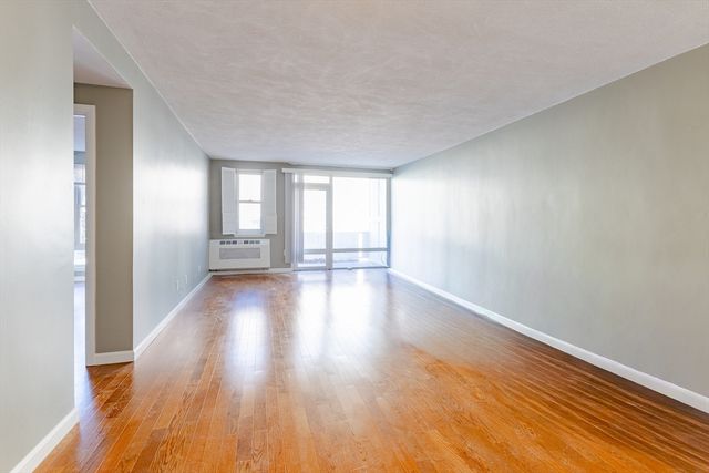 100 Marion St. 22, Brookline, MA 02446