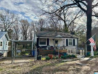 1909 HOKE AVENUE, Tarrant, AL 35217