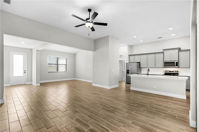 2934 SW 1st PL, Cape Coral, FL 33914