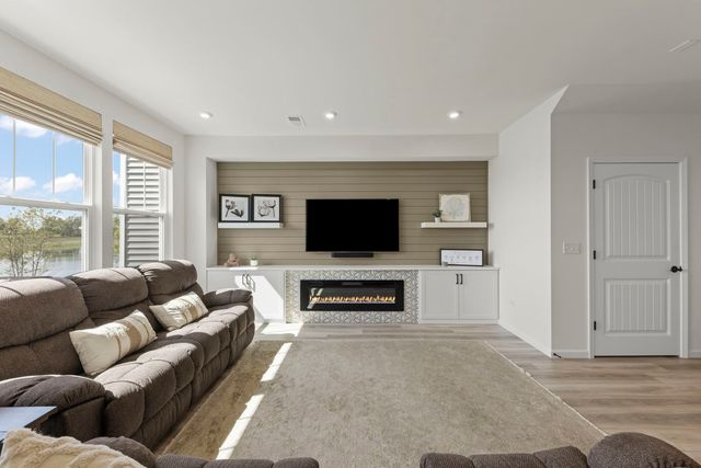 2267 Ryegrass Lane, Bolingbrook, IL 60490