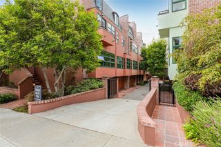 2323 S Beverly Glen Boulevard 9, Los Angeles, CA 90064