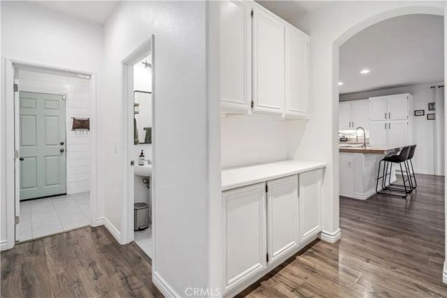 4048 J-9, Lancaster, CA 93536