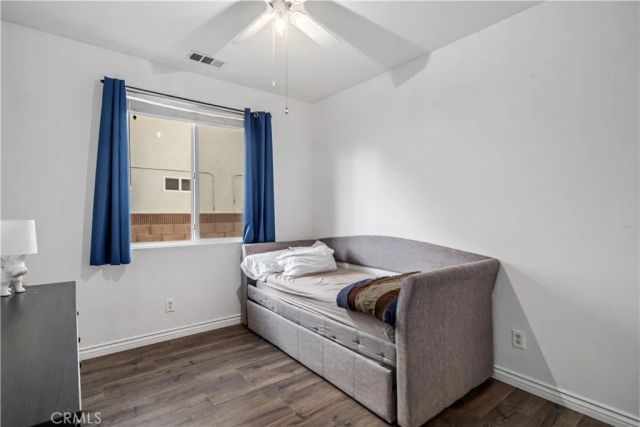 4048 J-9, Lancaster, CA 93536